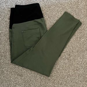 Time and Tru Maternity Jeggings Size 20